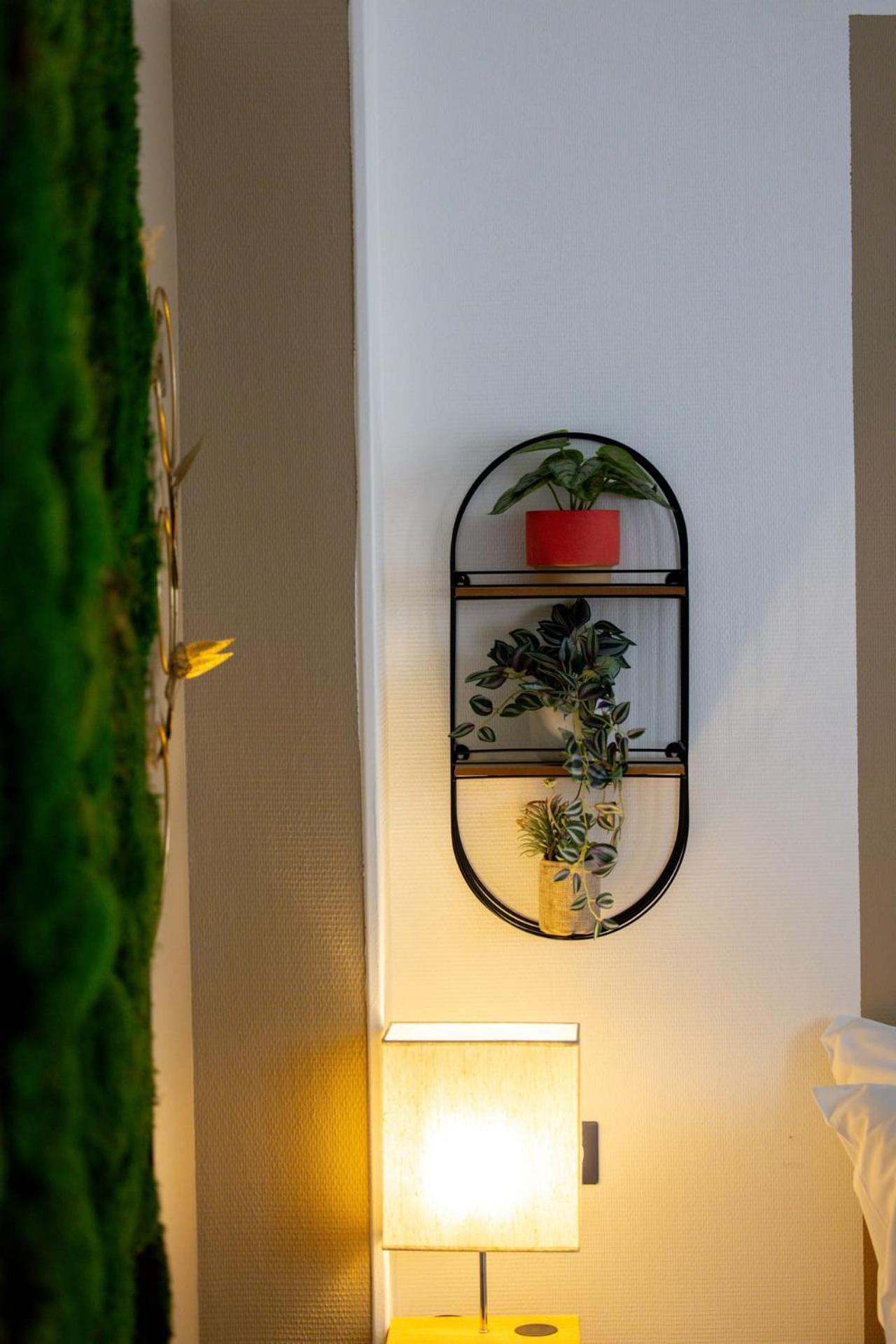 Le Lucien Eco-Appart'Hotel - Angouleme - Centre - Wifi - Parking Prive - Classe 4 Etoiles 외부 사진