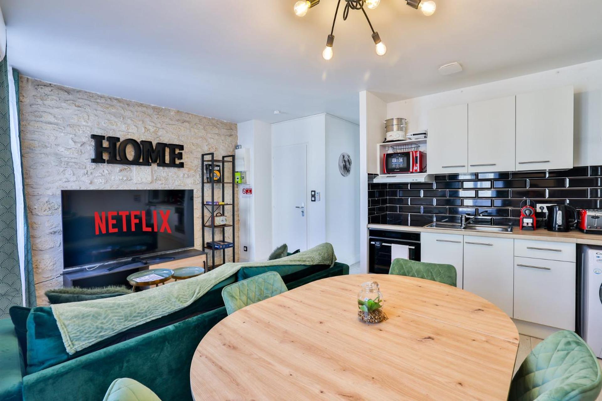 Le Lucien Eco-Appart'Hotel - Angouleme - Centre - Wifi - Parking Prive - Classe 4 Etoiles 외부 사진