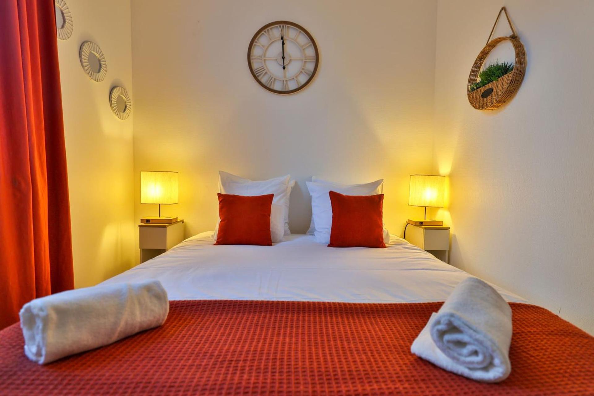 Le Lucien Eco-Appart'Hotel - Angouleme - Centre - Wifi - Parking Prive - Classe 4 Etoiles 외부 사진